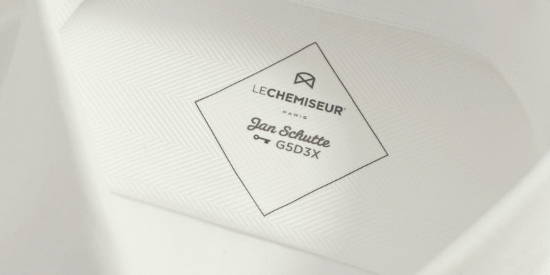Chemises de sport pour hommes personnalisées, coupe régulière, imprimées, à manches courtes, style muscle, à boutons - Chine Chemise et Chemisier prix